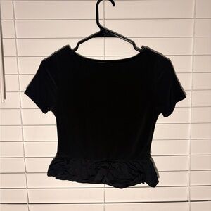 Moa Moa Black Ruffle Hem Short Sleeve Top